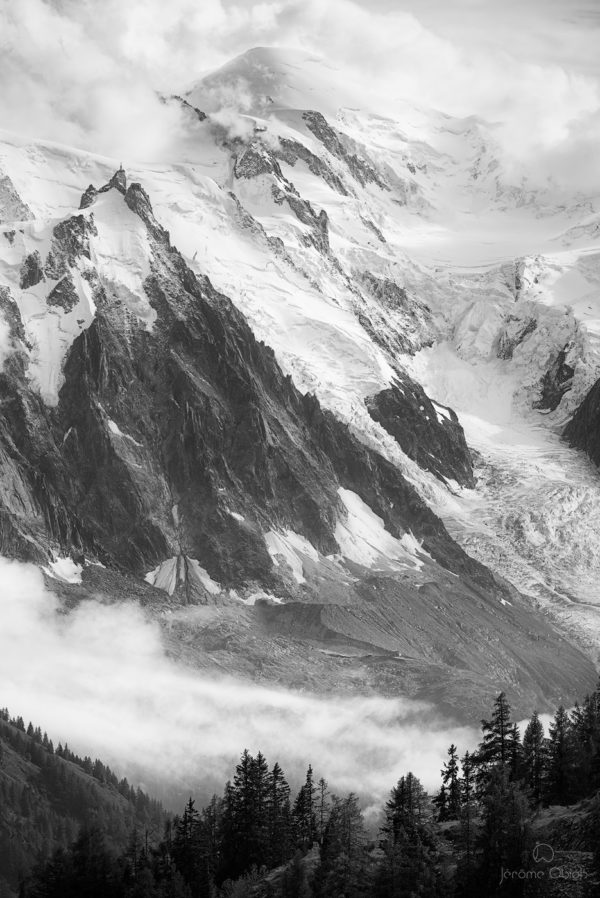 Mont-Blanc et Aiguille du Midi en noir et blanc