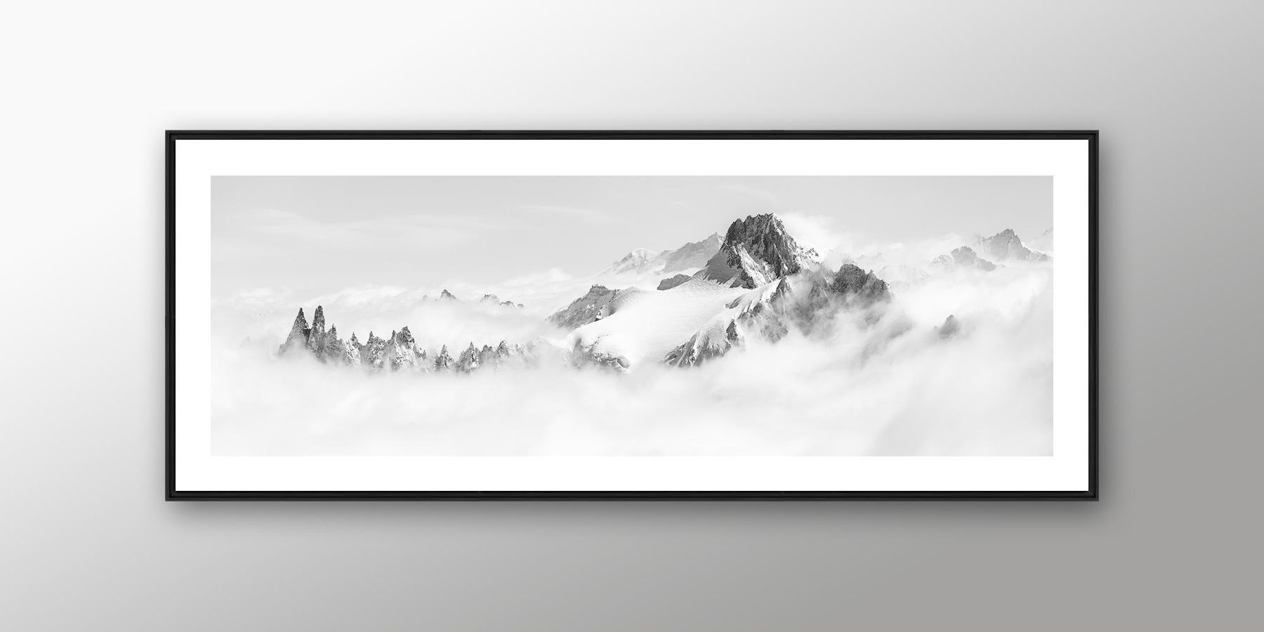Tirage d'art photo montagne noir et blanc panoramique en caisse américaine